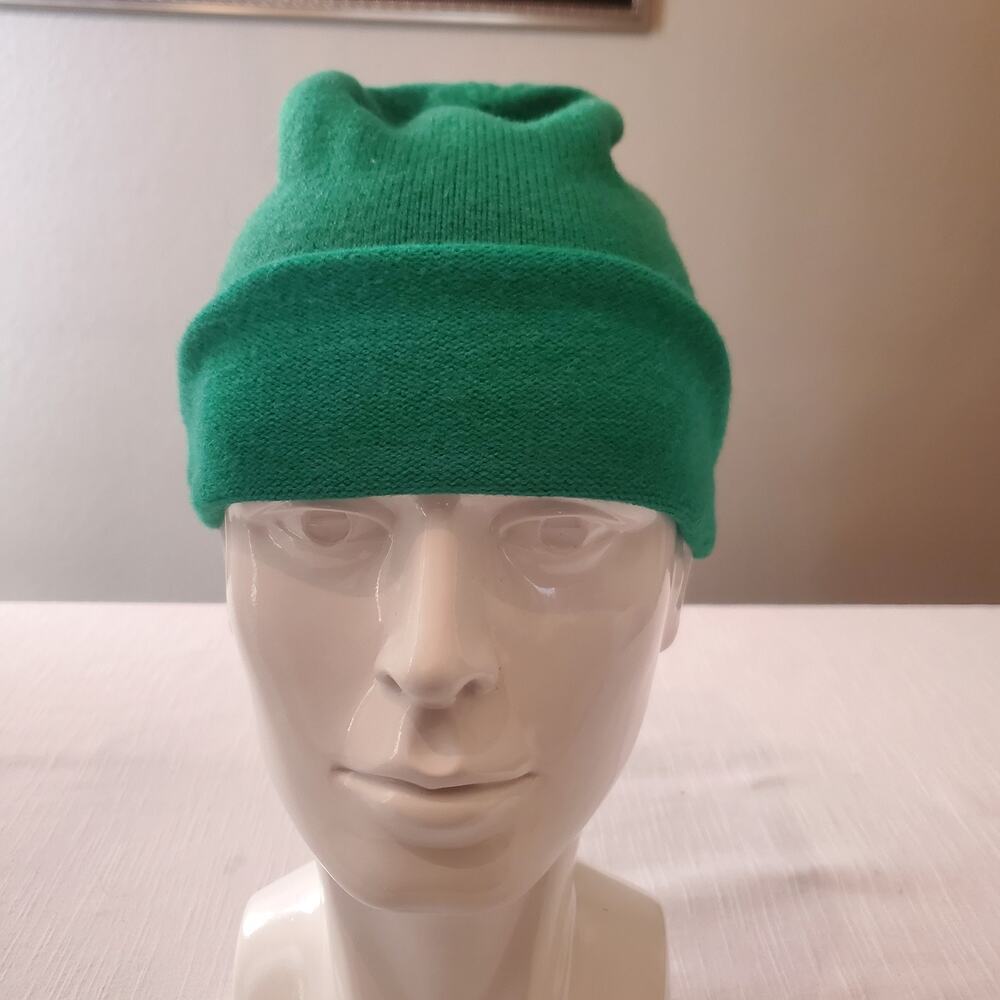 Womens Green Cuffed Knit Beanie Hat Soft Winter Warm Skull Cap Foldover Cuff OS
